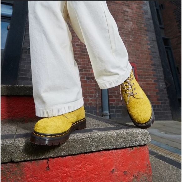 Dr Martens 939 Ben Padded Suede Collar Lace Up Boot Size 5 NEW - Picture 1 of 13